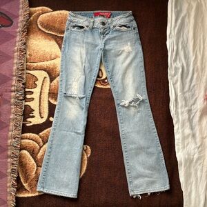 Distressed Guess jeans